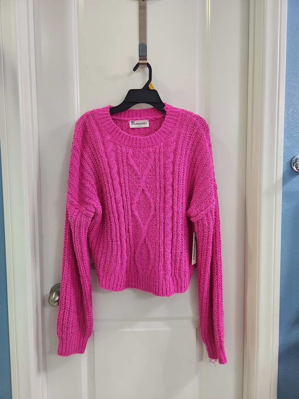 No Boundaries Hot Pink Cable Knit Crewneck Sweater Women's Size L (12-14) - Picture 6 of 8